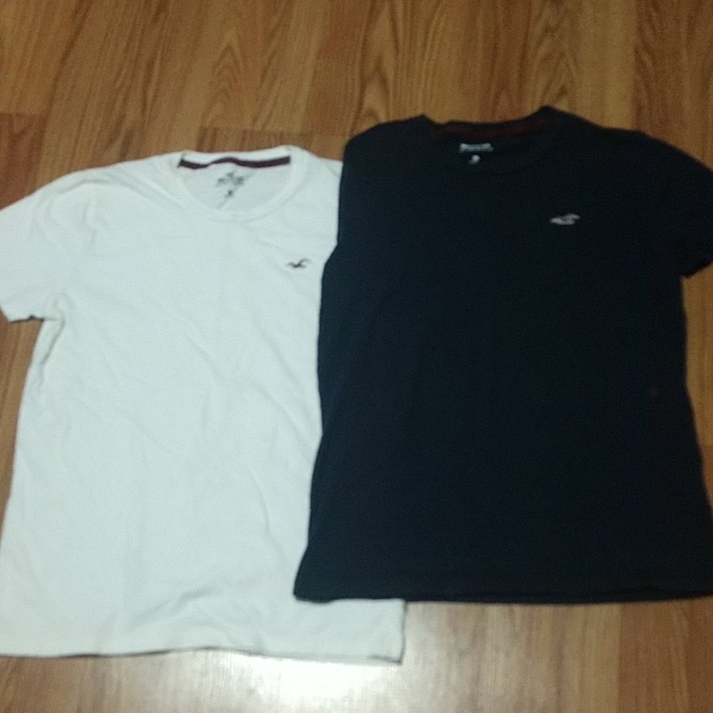 Hollister crew neck shirts